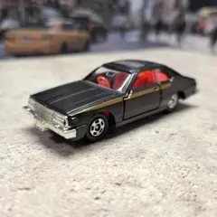 토미카 닛산 스카이 라인 2000GT-E·S