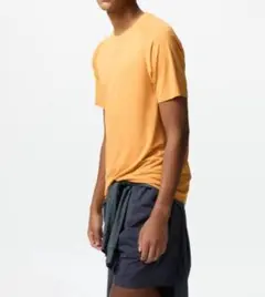 ユニクロ ドライEXクルーネックTシャツ オレンジ Mサイズ