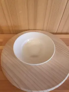 新品 ベトナム ミンロン ボウル&平皿 8枚セット 送料1070円込 新生活＆お土産に！ベトナム老舗陶器ブランド「ミンロンタワー