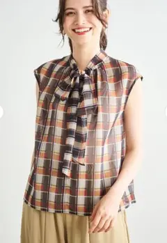 Lounie 今季グラフィカルチェック柄プリントブラウス　レッド系