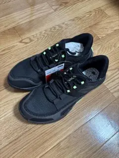 new balance ミニマス トレーニング 黒 28.5のサムネイル