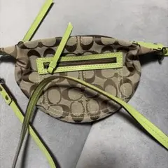 COACH シグネチャー ショルダーバッグ
