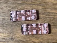 二つ穴ビーズ　2個セット