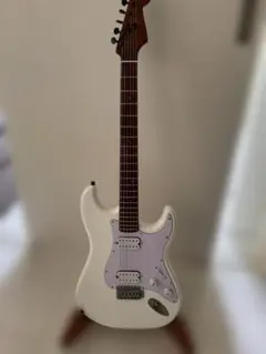 MAVIS/メイビス エレキギター ストラトTYPE メタリックシルバー MAVIS/メイビス エレキギター ストラトTYPE メタリックシルバー - メルカリ