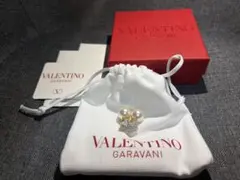 VALENTINOピアスのサムネイル