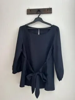 Item thumbnail for item 910b38e7-d4b0-497b-82bf-49ad0e0a3a43