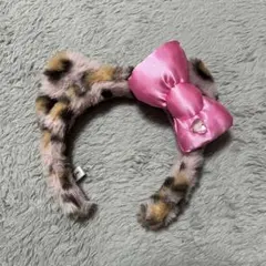 キティーちゃん ヒョウ柄リボン付きカチューシャ