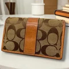 【人気】COACH シグネチャー 二つ折り財布 ベージュ×ブラウン