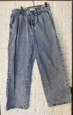 ライトブルーワイドレッグ　デニムパンツ