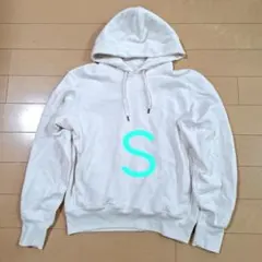 ユニクロ　スウェット　プルパーカー　オフホワイト