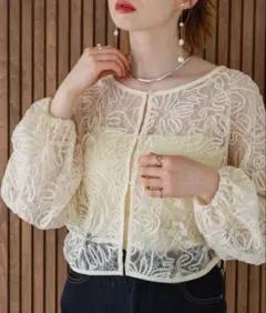 【美品】hinari マルチウェイレースブラウス アイボリー FREE