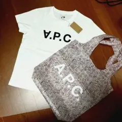 【新品】A.P.C. アーペーセーTシャツ　 Sサイズ エコバッグのサムネイル