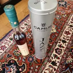 CAMUS JAZZ コニャック Josepine缶入りのサムネイル