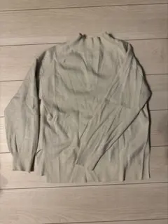 再値下げ　ニットセーター 長袖　ラメ入り素材