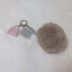 JILL by JILL STUART ふわもこファー＆ロゴチャームセット モカ