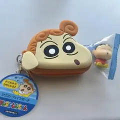 クレヨンしんちゃん シリコンポーチ(小銭入れ)とフィギュアセット