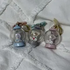 ダッフィー&フレンズキーチェーン　ウィンターホリデー　スノードーム　キーホルダー