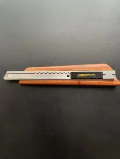 【工房楔】カッターナイフ チューリップウッド 工房楔】カッターナイフ チューリップウッド - メルカリ