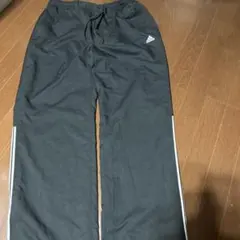 adidas 黒 ストレートパンツ サイドストライプ