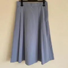 ユニクロ　群青色 フレアスカート ひざ下丈