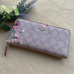 【プレゼントにぴったり！】COACH コーチ 財布 新品未使用 正規品 花柄