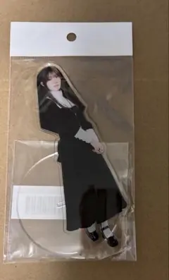 アクリルスタンド 川口莉奈① - メルカリ