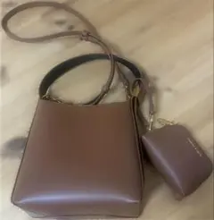 【送料込】 CHARLES & KEITH Edna エドナ バケツバッグ
