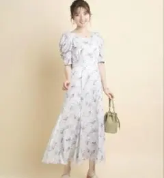 アプワイザーリッシェ　バックシャンフラワーワンピース