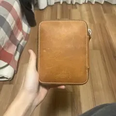 レザー製ジッパー式ペンケース
