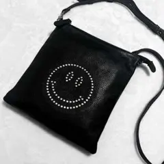 サコッシュ本革