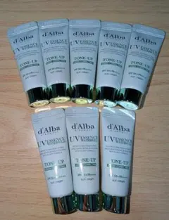 新品未使用　10ml　8点 ダルバトーンアップサンクリーム　グリーン