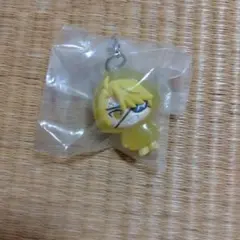 カラフルピーチ　たっつん　目印キーホルダー