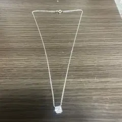 シルバー スクエアカットクリスタル ネックレス