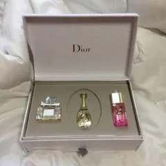 Dior ミニ香水3本セット ギフトボックス