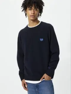 UNIQLO カウズ ウィンター ラムクルーネックセーター