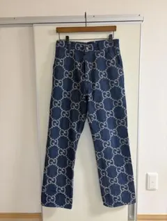 【極美品】GUCCI GGロゴ デニムパンツのサムネイル