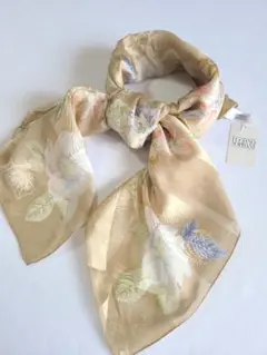 値下げ♪LUCIANO SOPRANI 花柄 シルクスカーフ タグ付き
