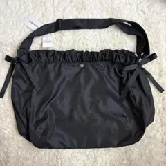 しまむら　VEHEMENT .. ビーアメント　ブラック　ビックショルダーバッグ