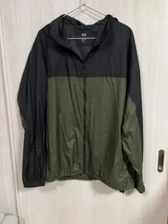 美品UNIQLO ユニクロ　収納袋付きウインドブレーカー　ハーフジップ　XL