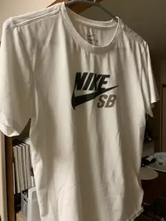 s*9様 NIKE SB ホワイト Tシャツ