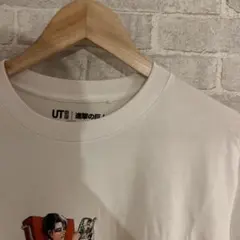 UNIQLO 進撃の巨人 Tシャツ Lサイズ