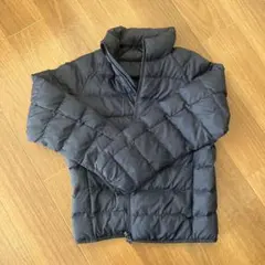 ユニクロ　ウルトラライトダウン サイズ140 ネイビー