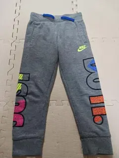 Nike スウェットパンツ 100-110cm