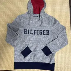 【新品未使用】Tommy Hilfiger パーカー