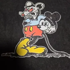 パロディ キャラクタープリント Tシャツのサムネイル