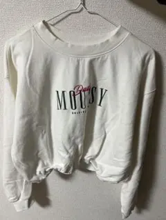 【MOUSSY】ロゴ入り ホワイト ショート丈スウェットのサムネイル