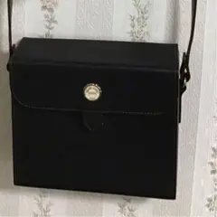 marie claire マリ・クレール スクエア ショルダーバッグ