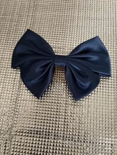 【美品】ネイビー サテン リボン ヘアクリップ 新品　未使用