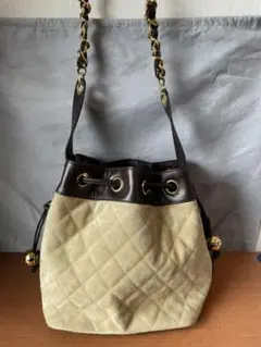 シャネル 巾着型　ショルダーバッグ コンビ