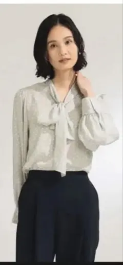 ボウタイブラウス ドット